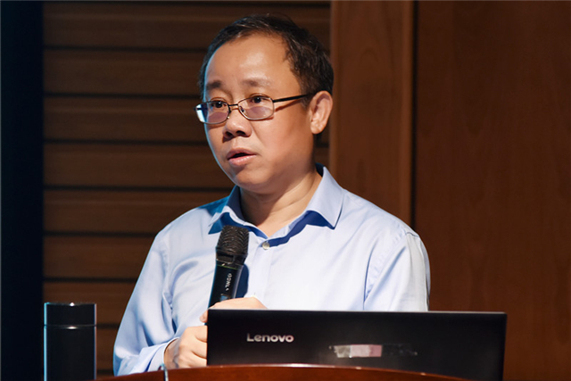 问道南湖北京大学艺术学院李道新教授到影视与传媒学院开展学术交流