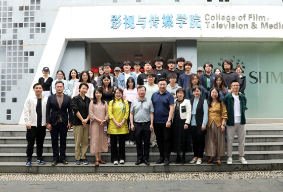 复旦大学廖圣清教授受邀到我院开展专题讲座及国家社…