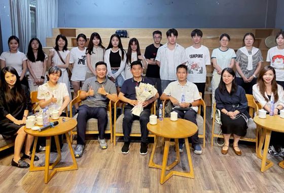 南京师范大学靖鸣教授受邀开讲新闻传播学国家社科基…
