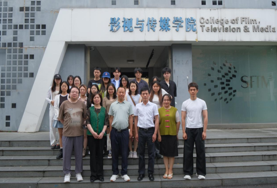 厦门大学林升栋教授受邀到我院开展《意义的输出：海…